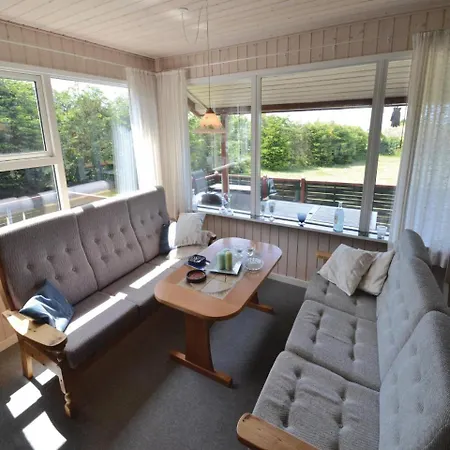 Two-bedroom Holiday In Logstor Løgsted