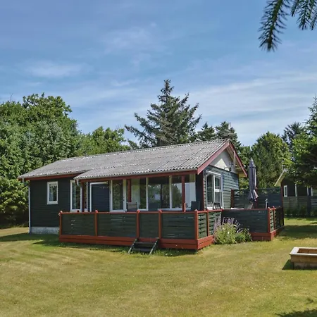 Two-bedroom Holiday In Logstor *